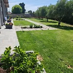 La Pace - Pool & Relax 4*