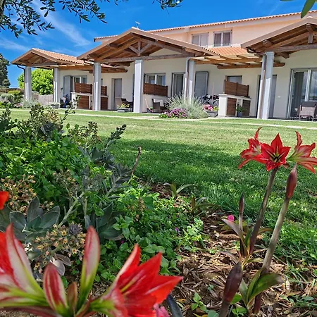 La Pace - Pool & Relax Aparthotel