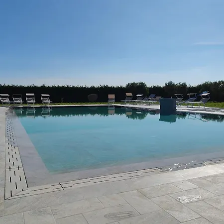 Appart hôtel La Pace - Pool & Relax *