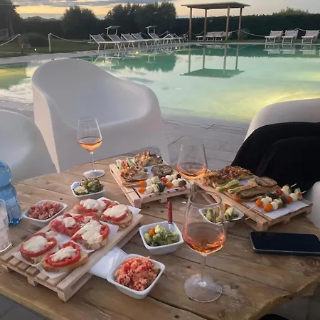 La Pace - Pool & Relax Aparthotel