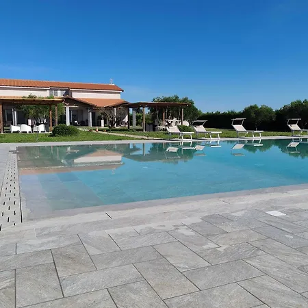 Ξενοδοχείο με διαμερίσματα La Pace - Pool & Relax Marina di Grosseto